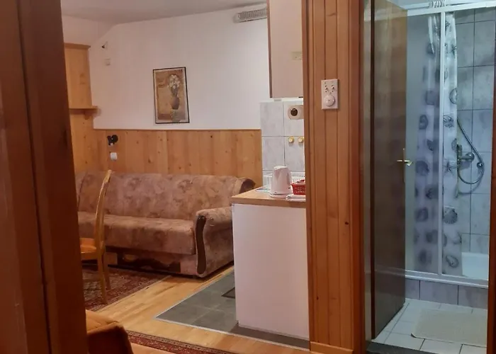 Paraglajder شقة *